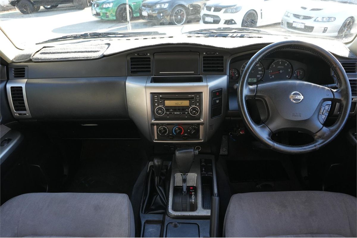 2011 Nissan Patrol ST GU 7