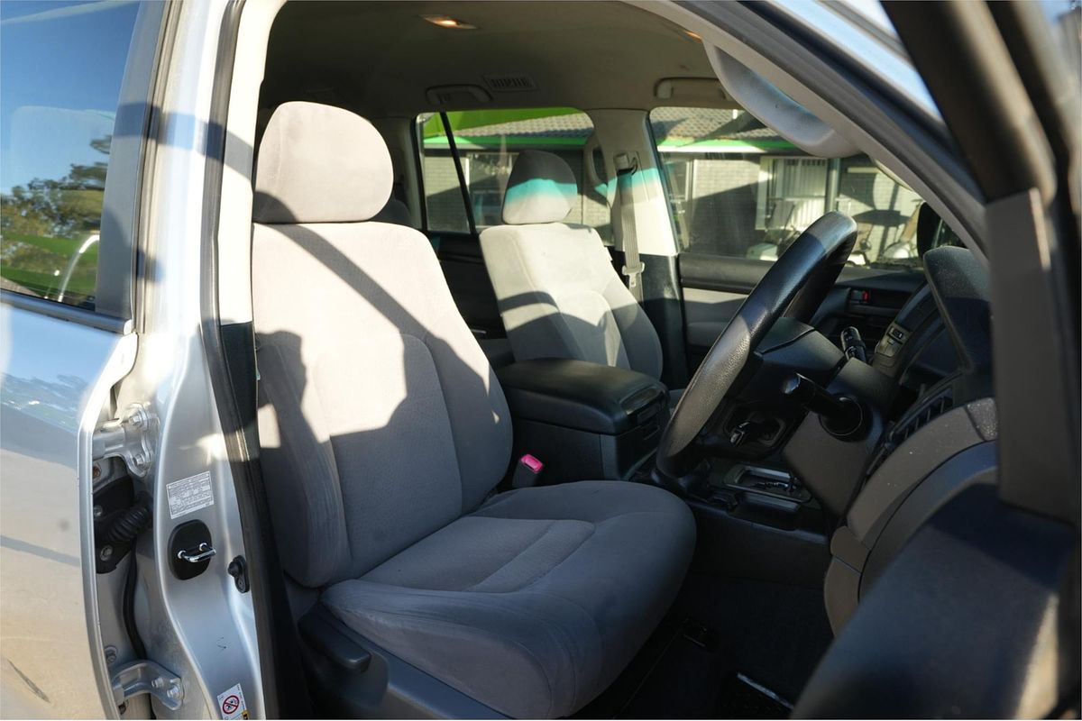2007 Toyota Landcruiser GXL VDJ200R