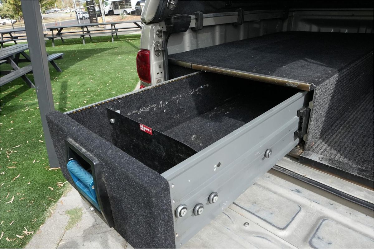 2013 Toyota Hilux SR5 KUN26R 4X4