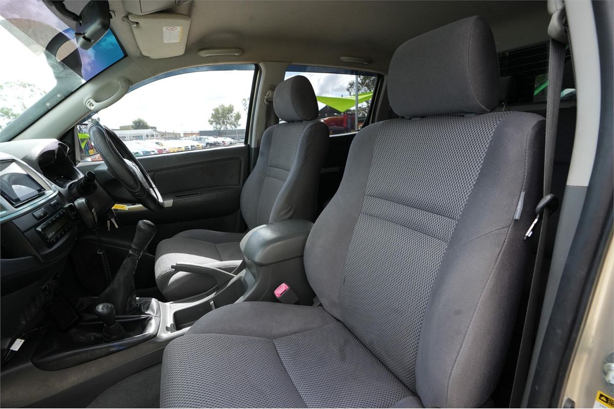 2013 Toyota Hilux SR5 KUN26R 4X4