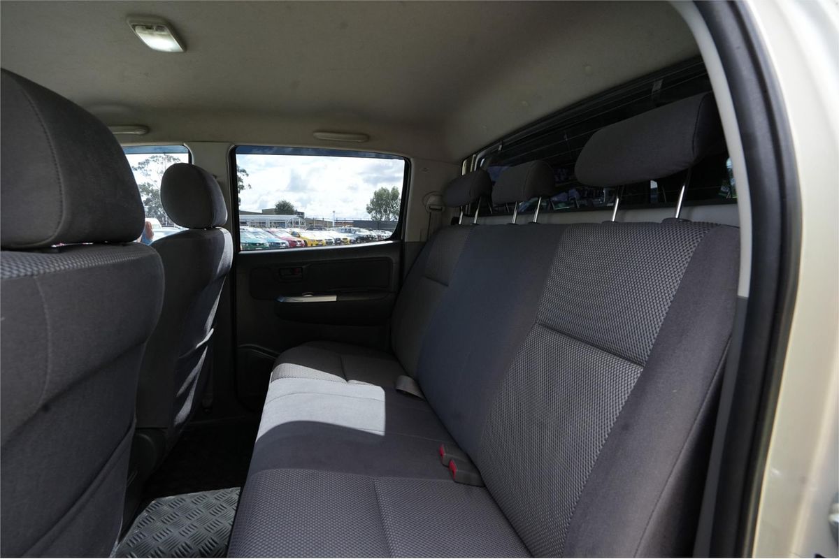 2013 Toyota Hilux SR5 KUN26R 4X4