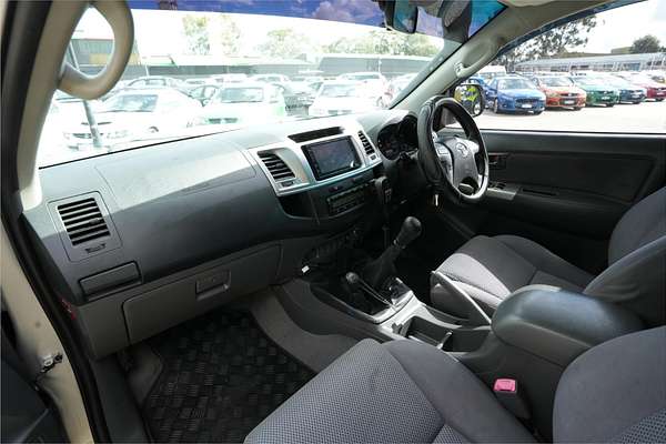 2013 Toyota Hilux SR5 KUN26R 4X4