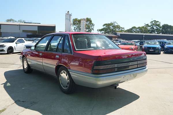 1987 Holden Calais VL