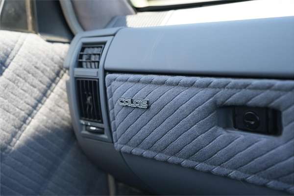 1987 Holden Calais VL