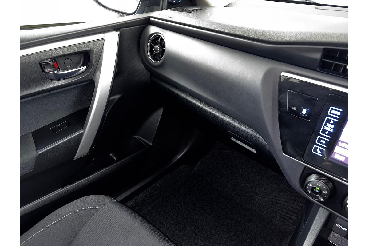 2017 Toyota Corolla SX ZRE172R
