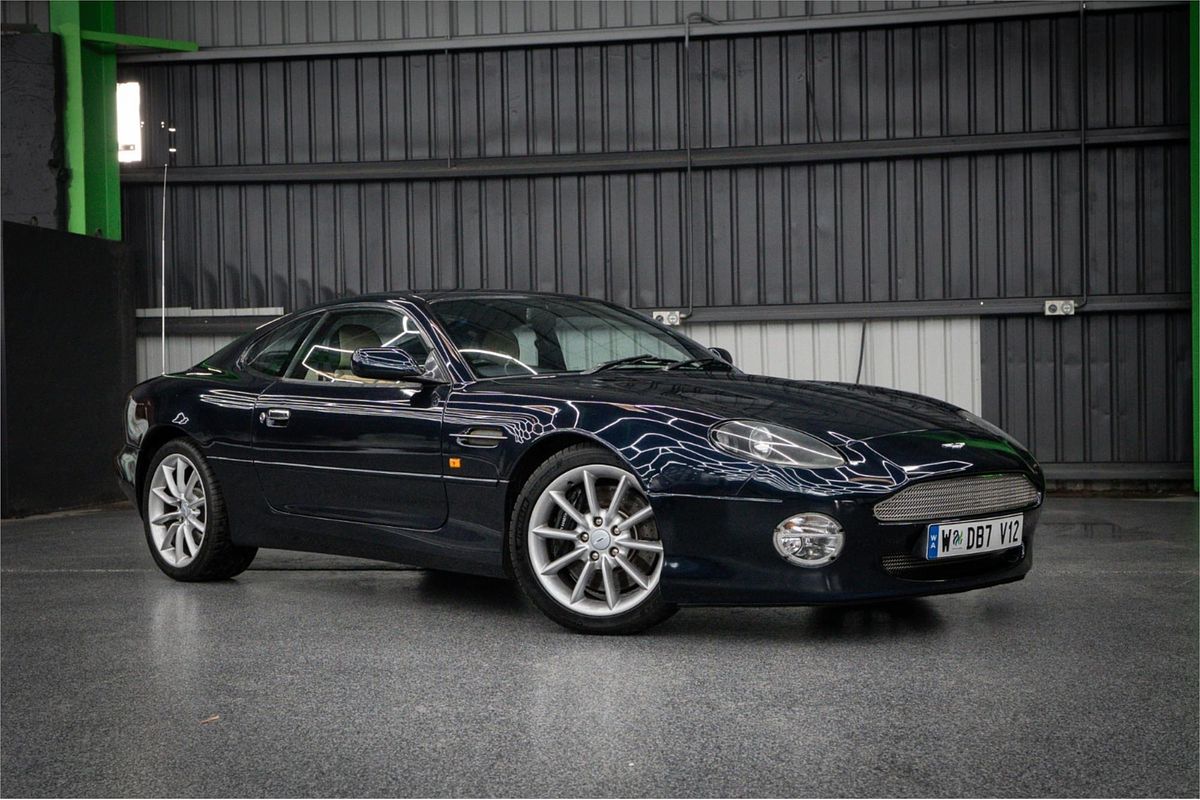 2002 Aston Martin DB7 Vantage