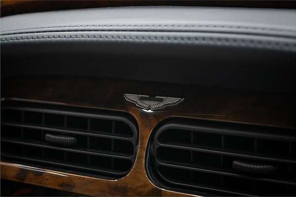 2002 Aston Martin DB7 Vantage