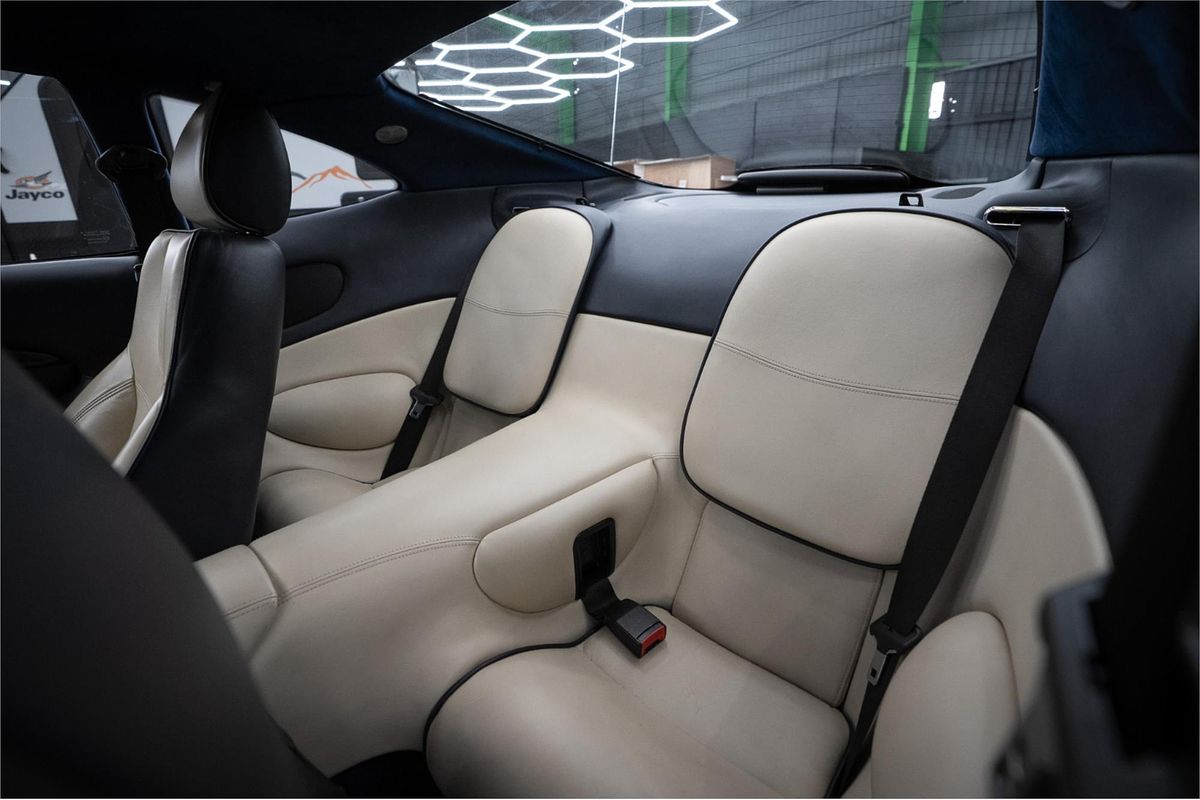 2002 Aston Martin DB7 Vantage