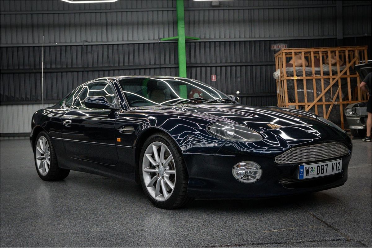 2002 Aston Martin DB7 Vantage