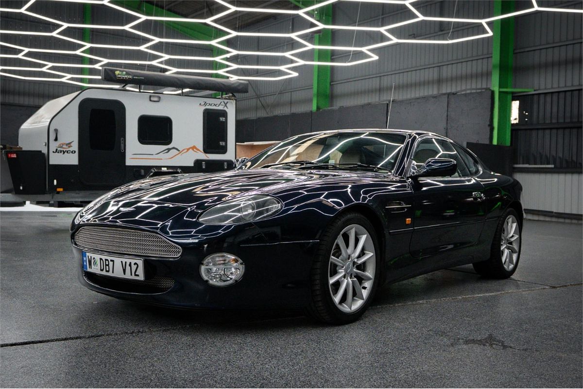 2002 Aston Martin DB7 Vantage