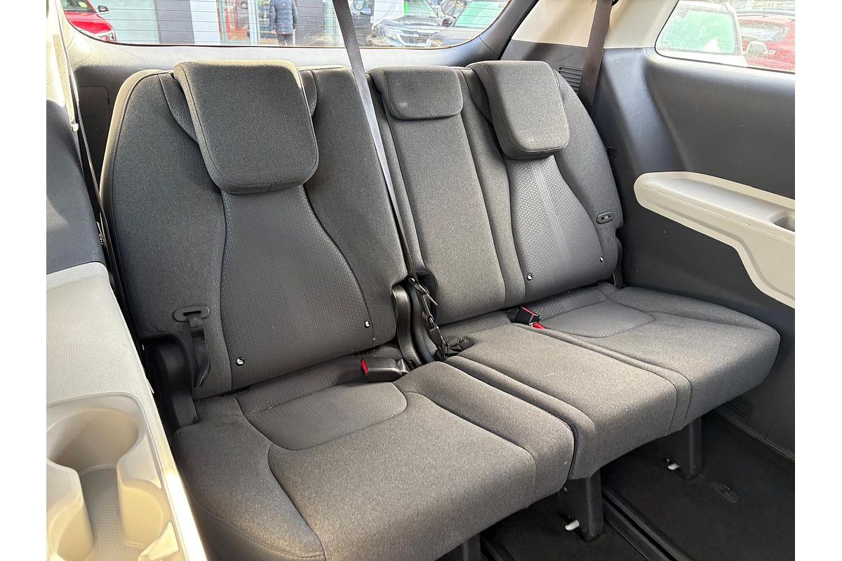 2022 Kia Carnival S KA4