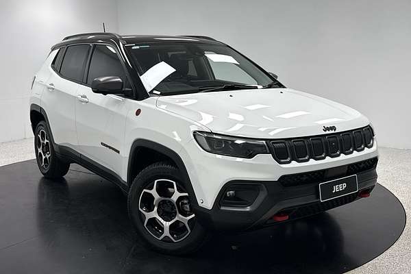 2021 Jeep Compass Trailhawk M6