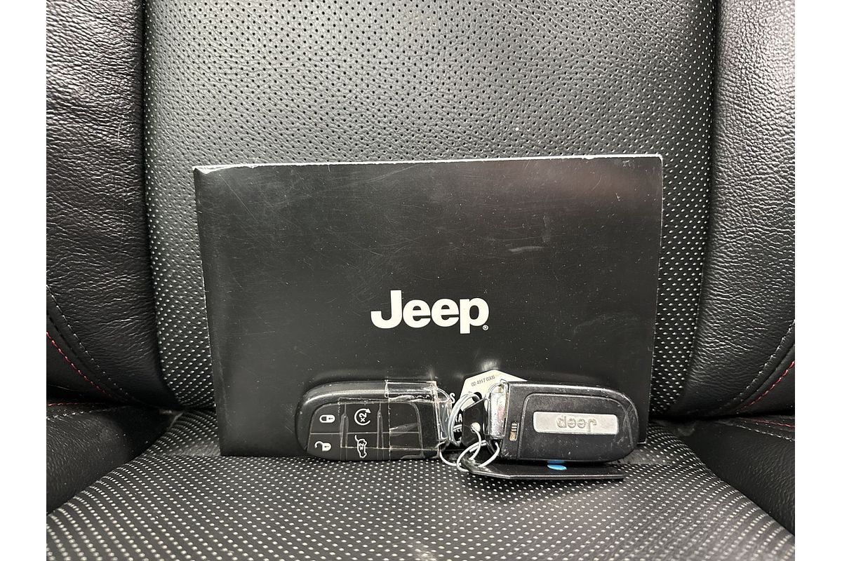 2021 Jeep Compass Trailhawk M6