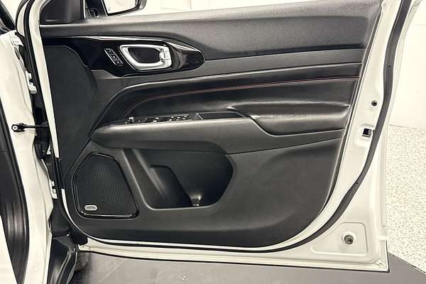 2021 Jeep Compass Trailhawk M6
