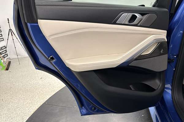 2019 BMW X6 xDrive30d M Sport G06