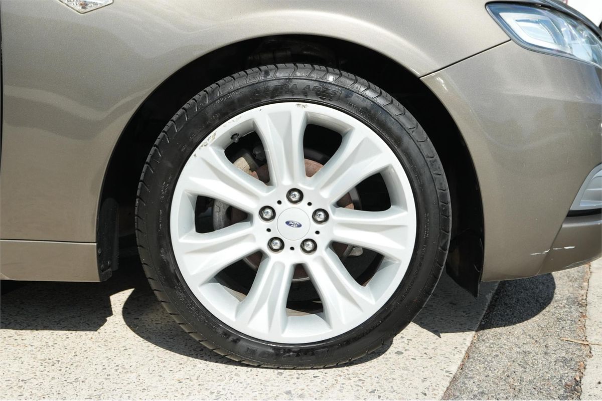 2010 Ford G6 FG
