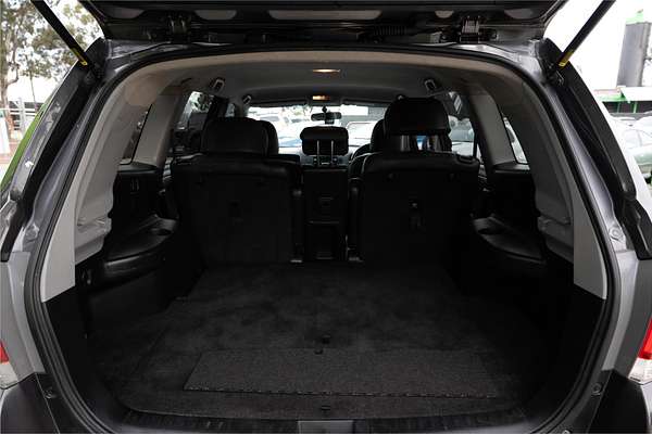 2011 Toyota Kluger KX-R GSU40R