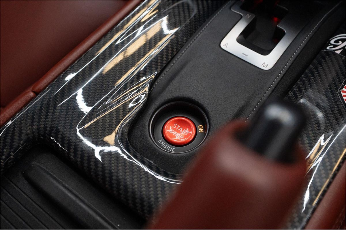 2016 Nissan GT-R Premium R35