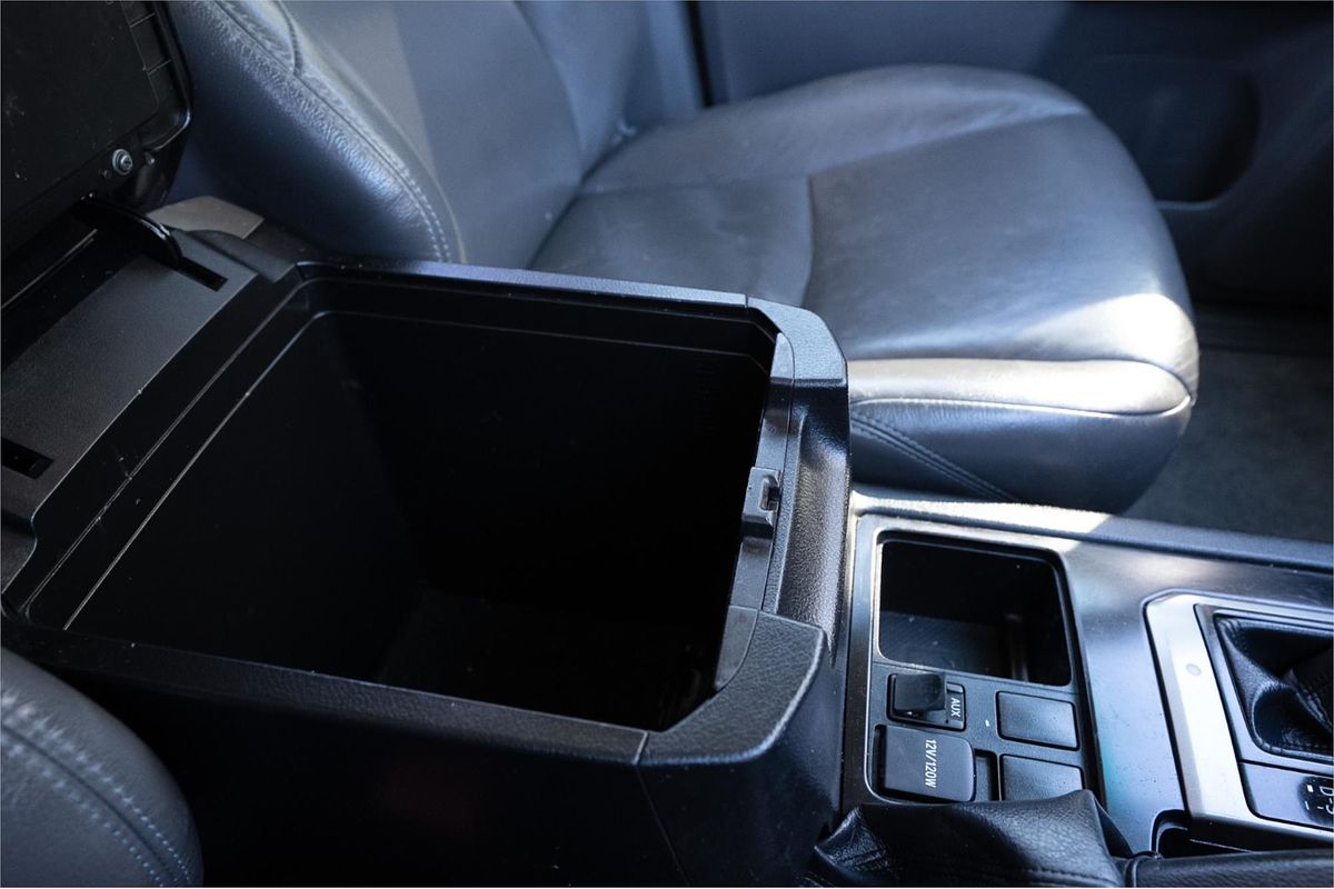 2011 Toyota Landcruiser GXL KDJ150R