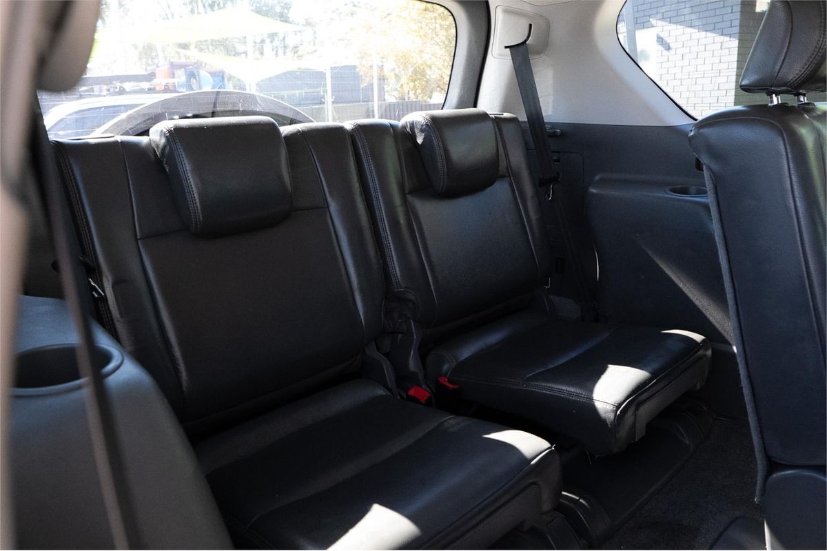2011 Toyota Landcruiser GXL KDJ150R