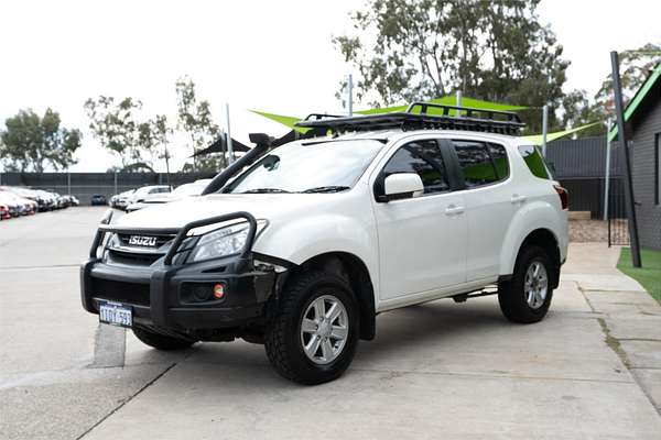 2016 Isuzu MU-X LS-M