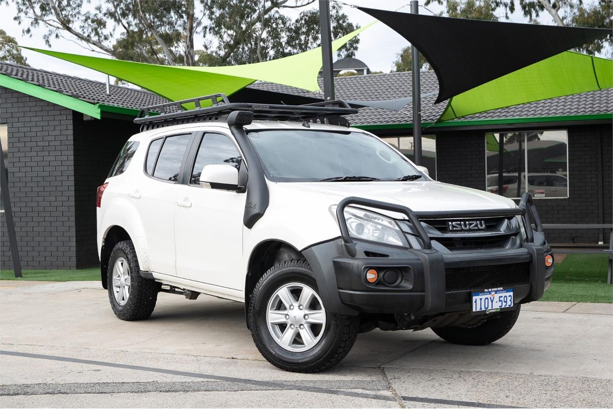 2016 Isuzu MU-X LS-M