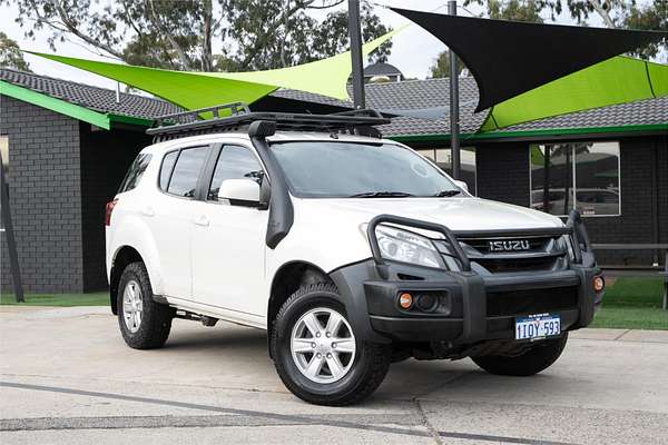 2016 Isuzu MU-X LS-M