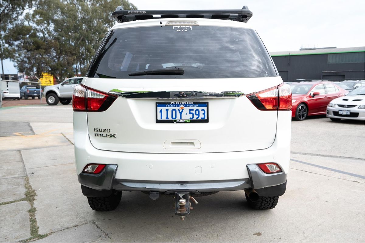 2016 Isuzu MU-X LS-M