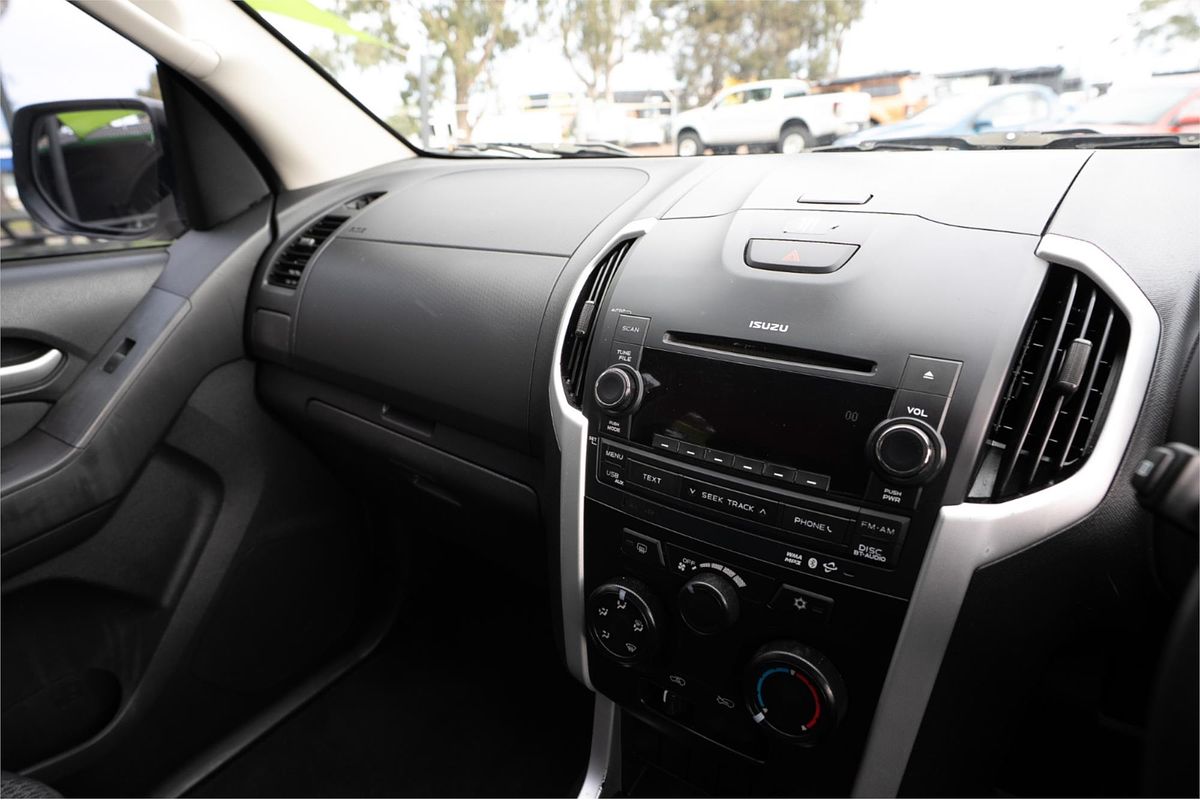 2016 Isuzu MU-X LS-M