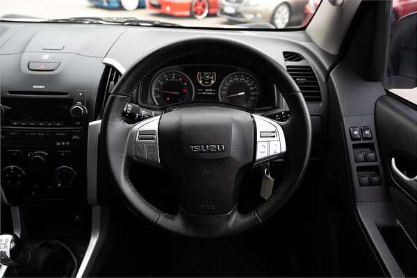 2016 Isuzu MU-X LS-M