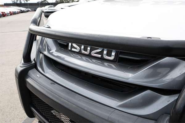 2016 Isuzu MU-X LS-M