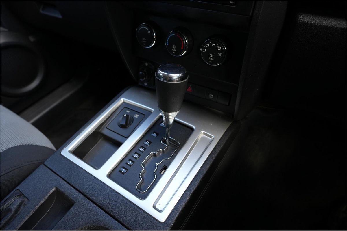 2009 Dodge Nitro SX KA