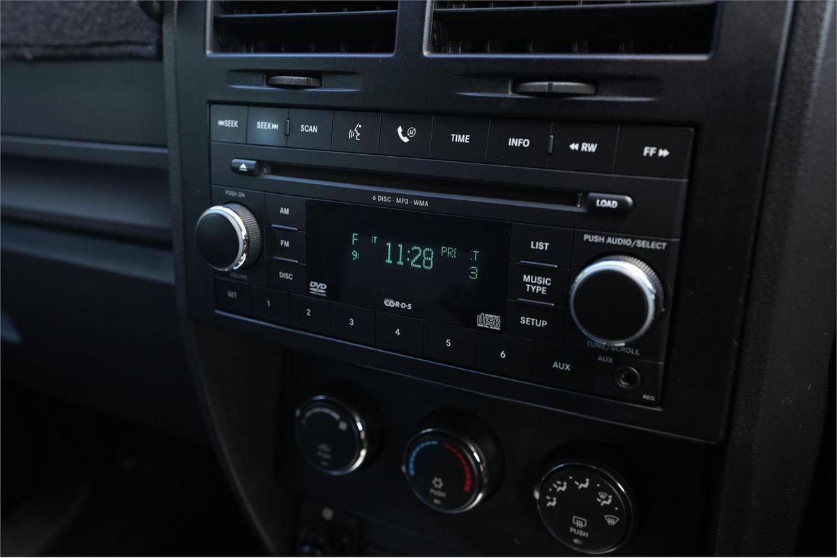 2009 Dodge Nitro SX KA