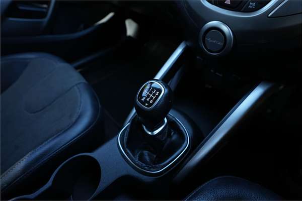 2012 Hyundai Veloster FS