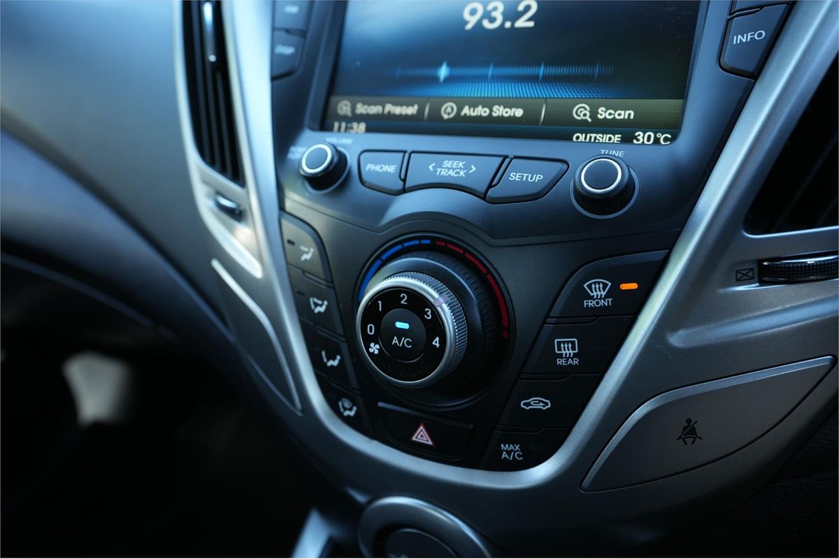 2012 Hyundai Veloster FS