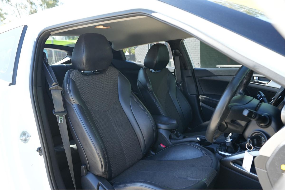 2012 Hyundai Veloster FS