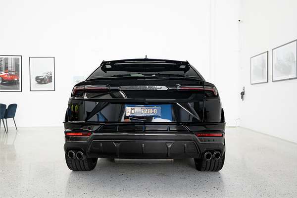2023 Lamborghini Urus Performante 636