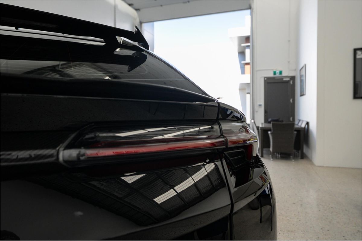 2023 Lamborghini Urus Performante 636