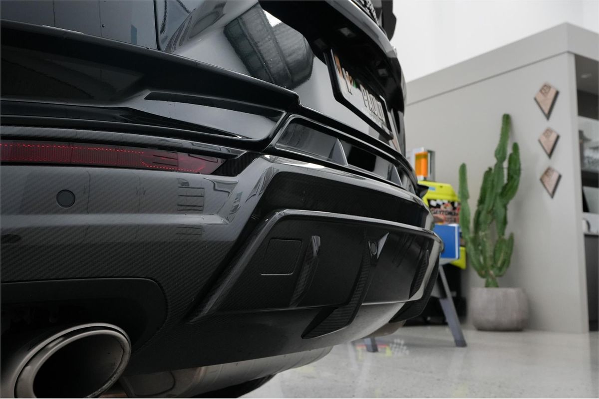 2023 Lamborghini Urus Performante 636