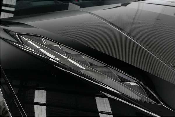 2023 Lamborghini Urus Performante 636