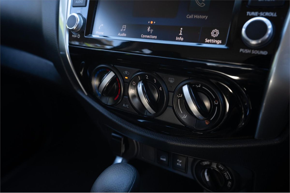 2021 Nissan Navara SL D23 4X4