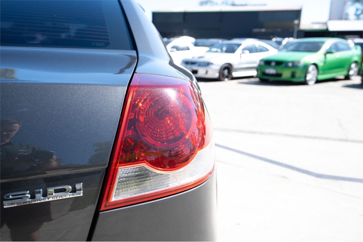 2010 Holden Commodore Omega VE II