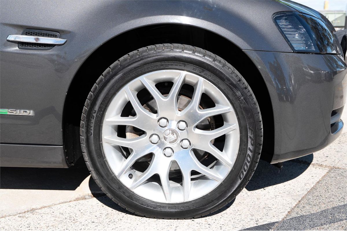 2010 Holden Commodore Omega VE II