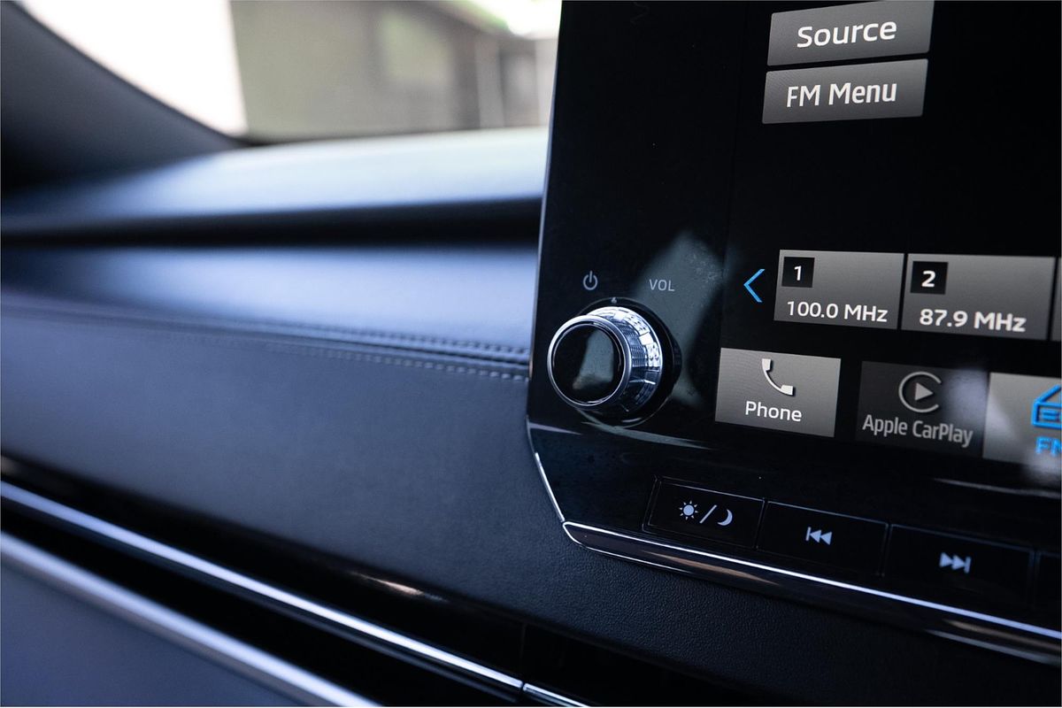 2023 Mitsubishi Outlander Black Edition ZM