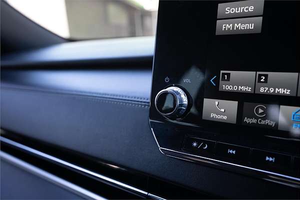 2023 Mitsubishi Outlander Black Edition ZM