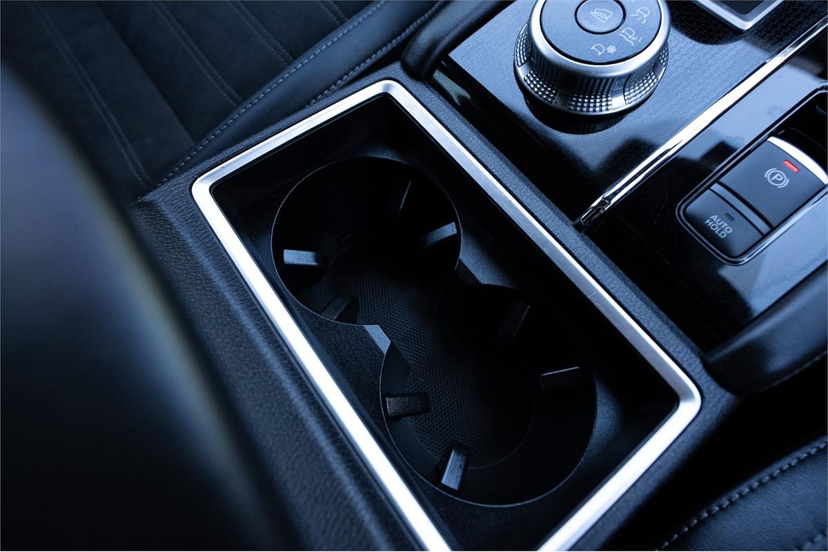 2023 Mitsubishi Outlander Black Edition ZM