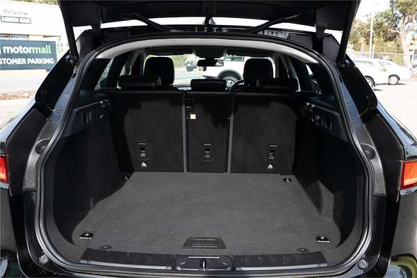 2016 Jaguar F-PACE 20d Prestige X761