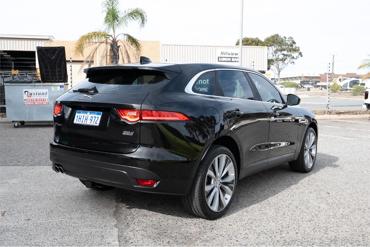 2016 Jaguar F-PACE 20d Prestige X761
