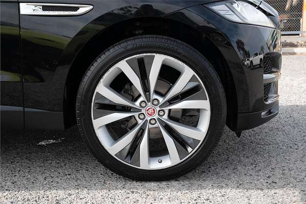 2016 Jaguar F-PACE 20d Prestige X761