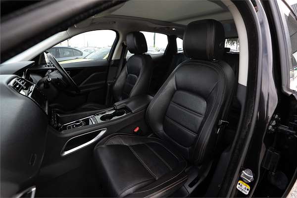 2016 Jaguar F-PACE 20d Prestige X761